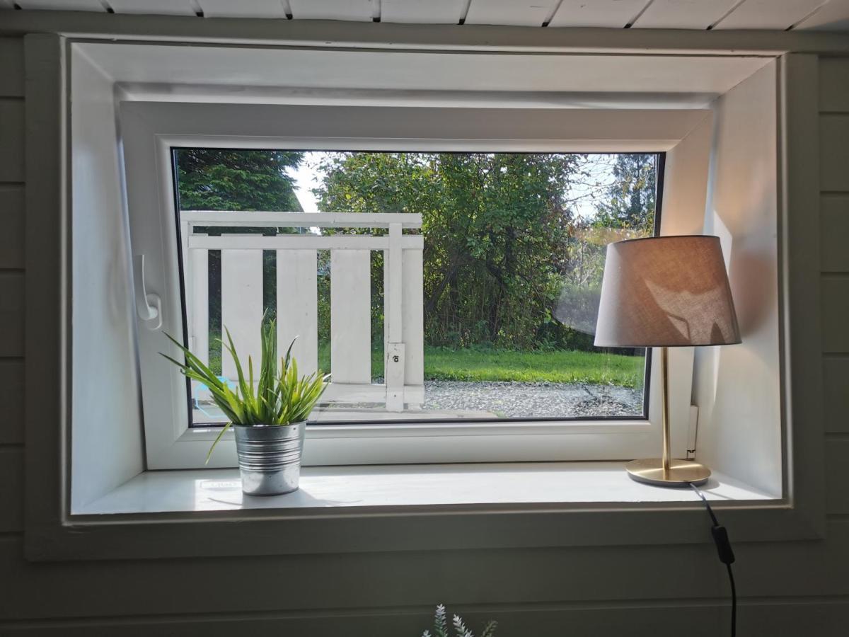 Hybel I Naerheten Av Dyreparken/Hamresanden Daire Kristiansand Dış mekan fotoğraf